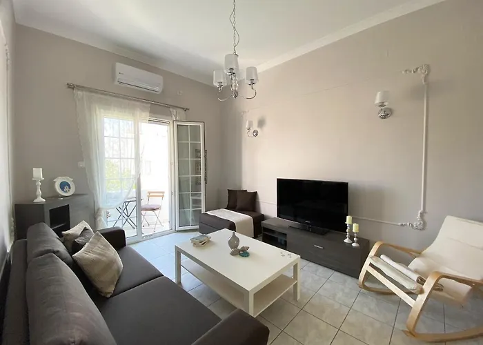 Lägenhet Amalthia Milos, Town Center